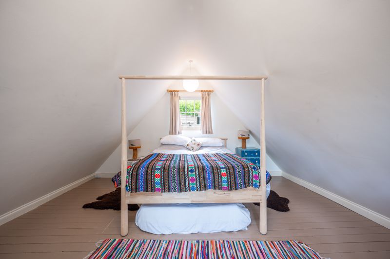 Annexe- click for photo gallery